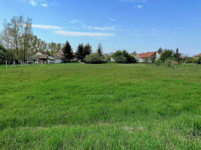Eladó telek, Poroszlón 16 M Ft / költözzbe.hu