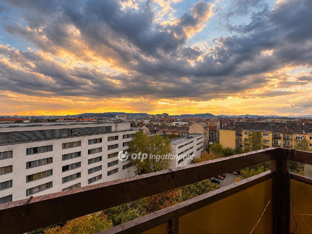 Eladó panellakás, Budapesten, VIII. kerületben 74.9 M Ft