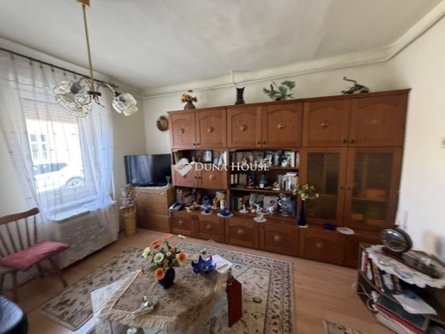 Eladó családi ház, Debrecenben 33.5 M Ft, 1 szobás