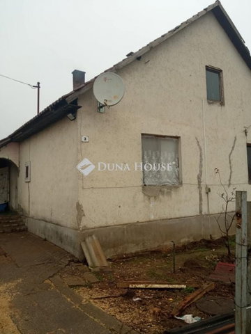 Eladó családi ház, Ricsén 3.4 M Ft, 3 szobás