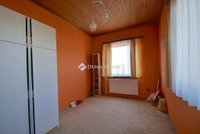 Eladó családi ház, XVI. kerületben 150 M Ft, 5 szobás