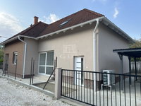 Eladó családi ház, Százhalombattán 179.9 M Ft, 7 szobás