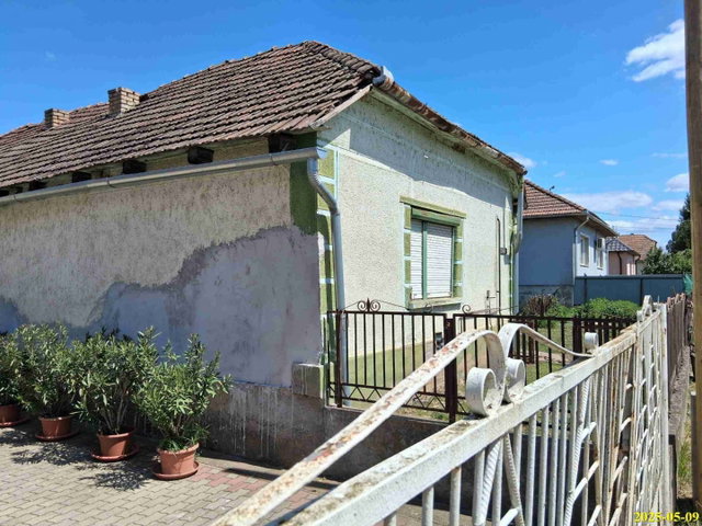 Eladó családi ház, Gávavencsellőn 4.04 M Ft, 3 szobás