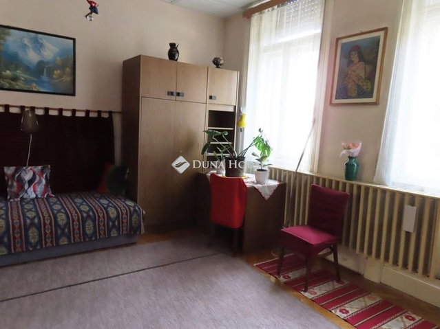 Eladó téglalakás, Budapesten, XV. kerületben 72 M Ft, 2 szobás