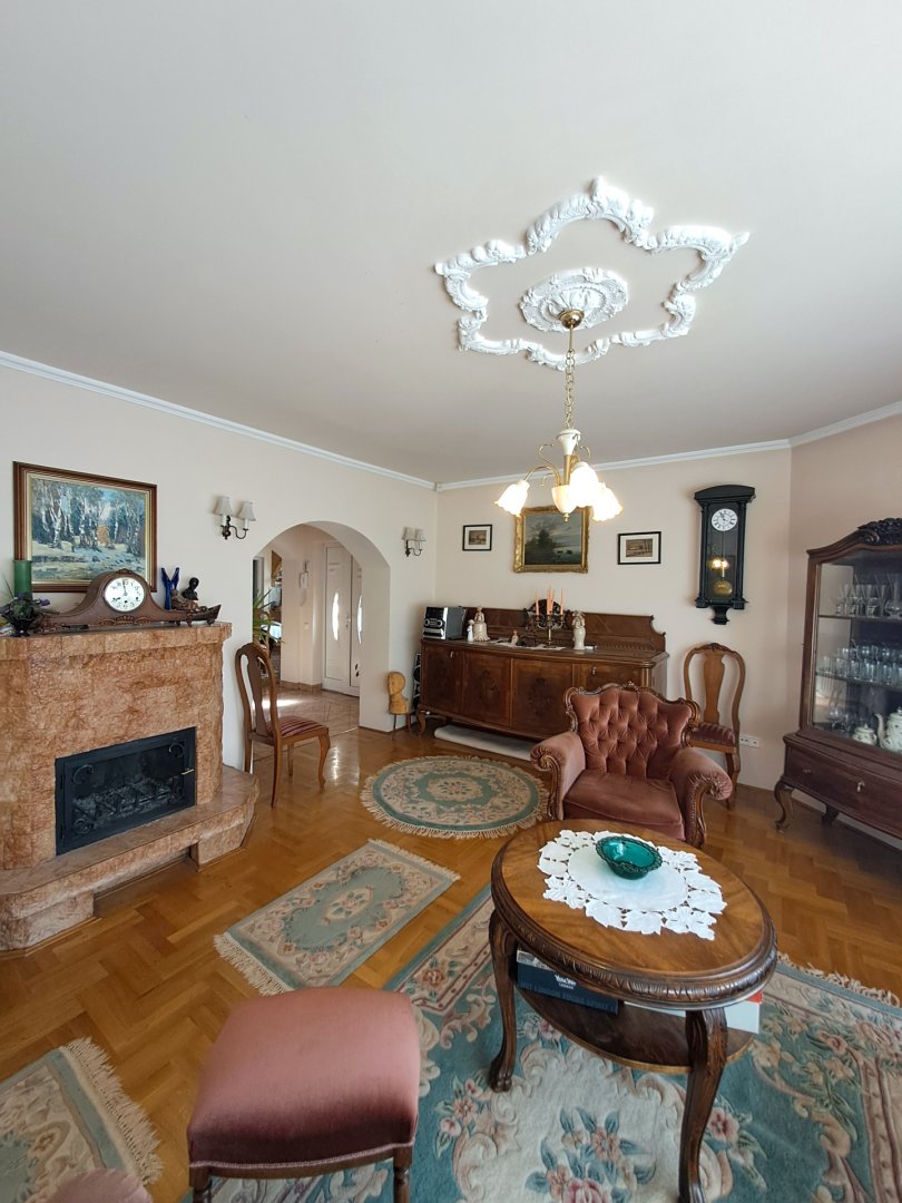 3 bed · 117m² · 118.900.000 ft