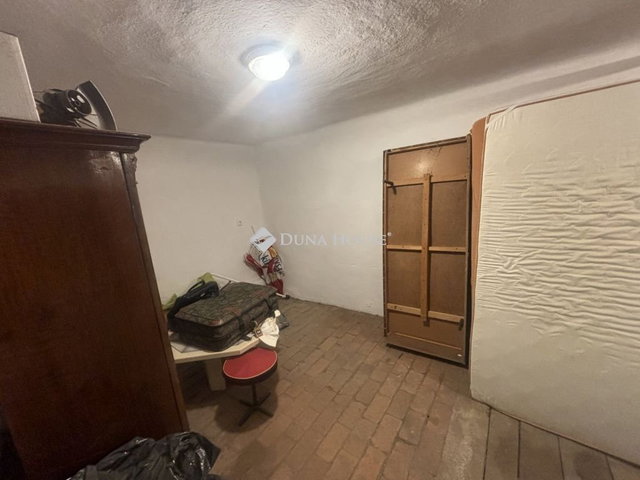 Eladó családi ház, Cserkeszőlőn 52.5 M Ft, 3 szobás