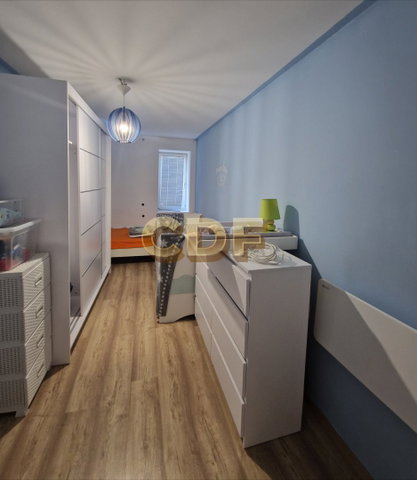 Eladó családi ház, Békésen, Szendrei utcában 0.028 M Ft