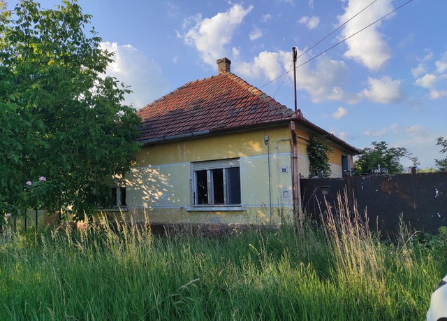 Eladó családi ház, Madarason, Honvéd utcában 3.16 M Ft