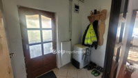 Eladó családi ház, Jászkisérén 19.9 M Ft, 2 szobás