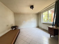 Eladó családi ház, X. kerületben 129.99 M Ft, 9 szobás