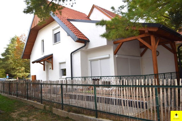 Eladó nyaraló, Bükön 55 M Ft, 4 szobás / költözzbe.hu