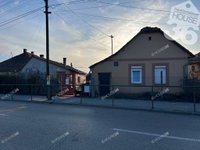 Eladó családi ház, Izsákon 27.9 M Ft, 3 szobás