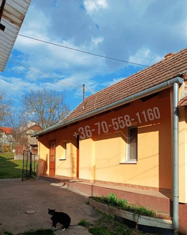 Eladó családi ház, Szokolyán 57 M Ft, 3 szobás