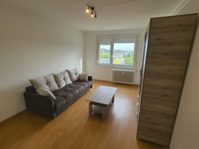 Kiadó panellakás, albérlet, Egerben, Vallon utcában, 2 szobás