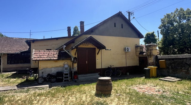 Eladó családi ház, Sarkadon 16.9 M Ft, 2 szobás