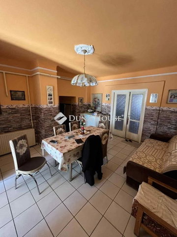 Eladó családi ház, Örkényen 55 M Ft, 3 szobás