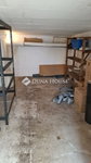 Eladó garázs, Pécsett 6.5 M Ft / költözzbe.hu