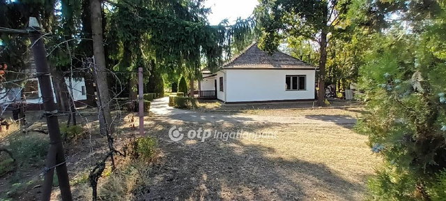 Eladó mezogazdasagi ingatlan, Érden 199 M Ft, 3 szobás