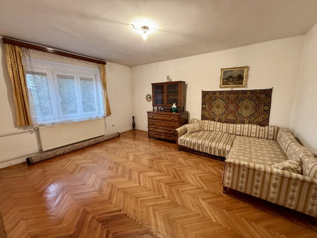 Eladó téglalakás, Győrött 54.9 M Ft, 2 szobás