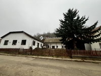 Eladó üzlethelyiség, Ófalun 38.5 M Ft / költözzbe.hu