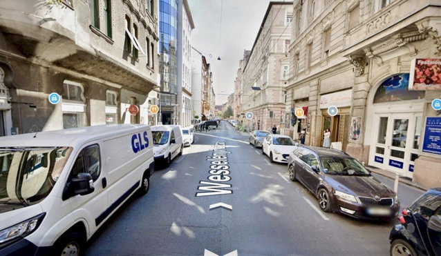 Eladó üzlethelyiség, Budapesten, VII. kerületben 160 M Ft