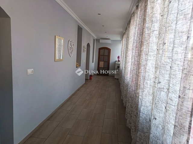 Eladó családi ház, Nagykőrösön 42.9 M Ft, 4 szobás