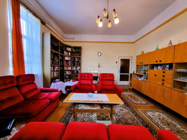 Eladó téglalakás, Mosonmagyaróváron 44.9 M Ft, 2 szobás