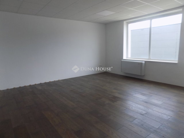 Kiadó iroda, Zalaegerszegen, Balatoni úton 260 E Ft / hó