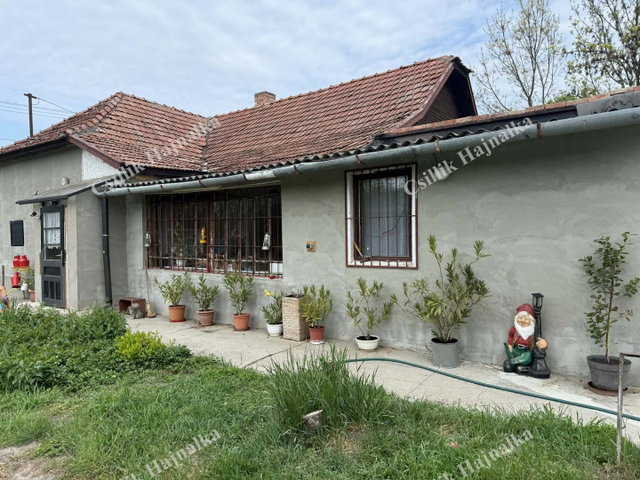 Eladó családi ház, Tiszasülyön 9.5 M Ft, 3 szobás
