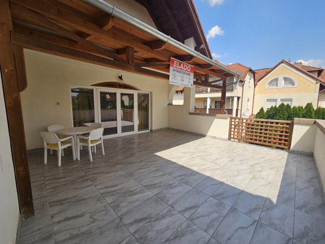 Eladó téglalakás, Szekszárdon, Dr. Nagy István utcában