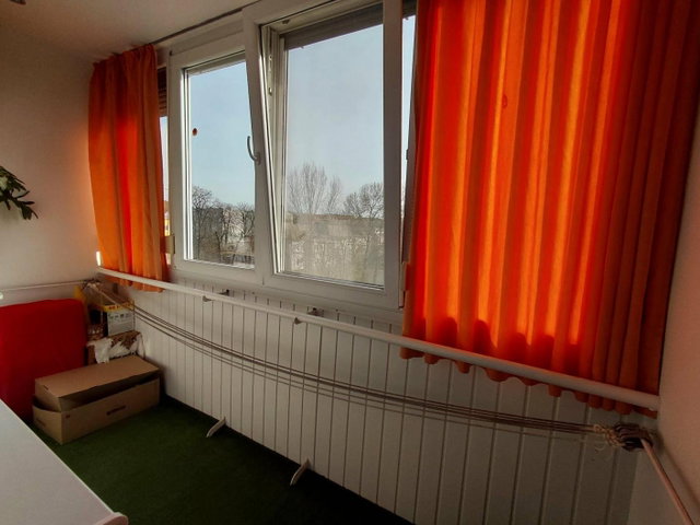 Eladó téglalakás, Komáromban 42.9 M Ft, 2 szobás