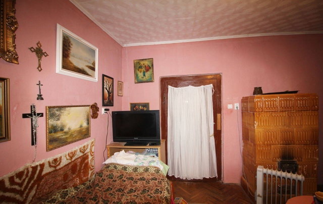 Eladó családi ház, Döbröközön 8 M Ft, 2 szobás