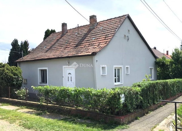 Eladó családi ház, Villányban 39 M Ft, 3 szobás