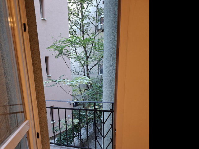 Kiadó iroda, Budapesten, I. kerületben 165 E Ft / hó, 1 szobás