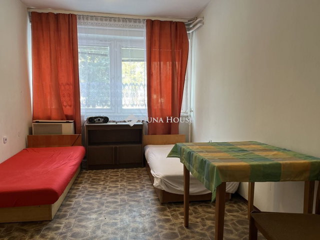 Kiadó családi ház, albérlet, Faddon, Arany János utcában