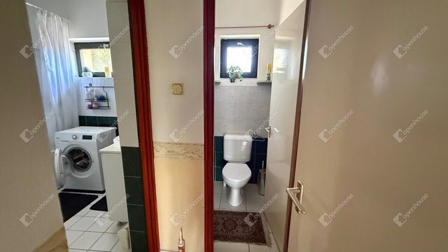 Eladó családi ház, Pilisen 110 M Ft, 6 szobás