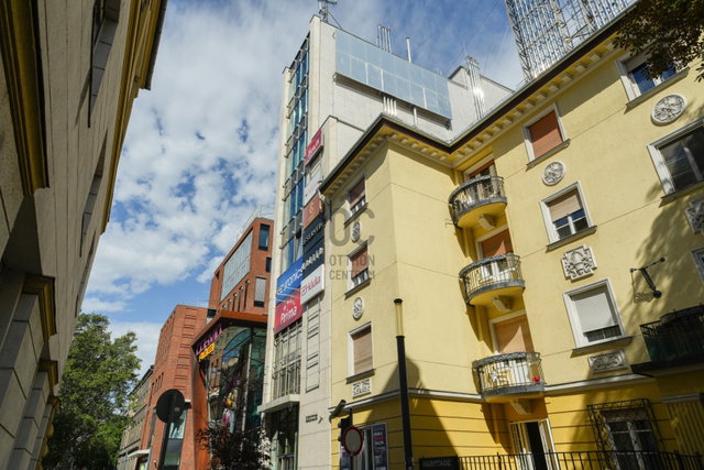 Eladó téglalakás, Budapesten, VIII. kerületben 104.8 M Ft