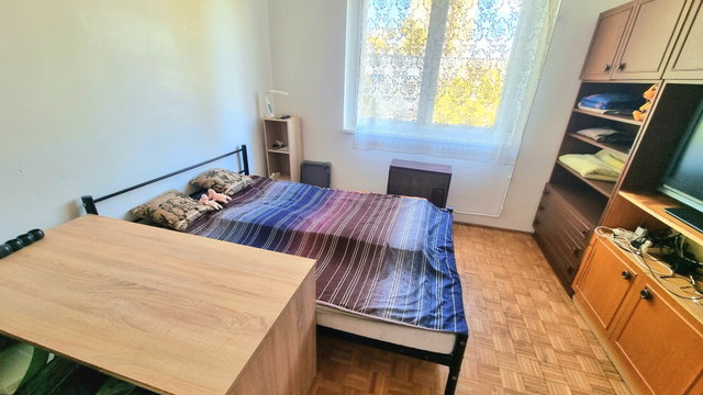 Eladó téglalakás, Szegeden 43.9 M Ft, 2 szobás