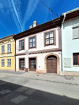 Eladó téglalakás, Győrött 89 M Ft, 4 szobás