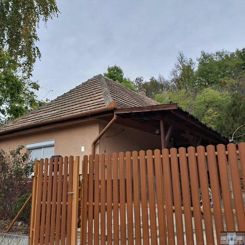 Eladó családi ház, Bényén 36 M Ft, 2 szobás