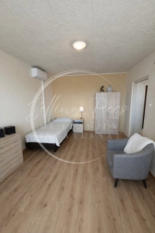 Eladó panellakás, Pécsett, Kenderföld utcában 33.49 M Ft
