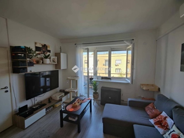 Eladó téglalakás, Budapesten, XXI. kerületben 52.9 M Ft