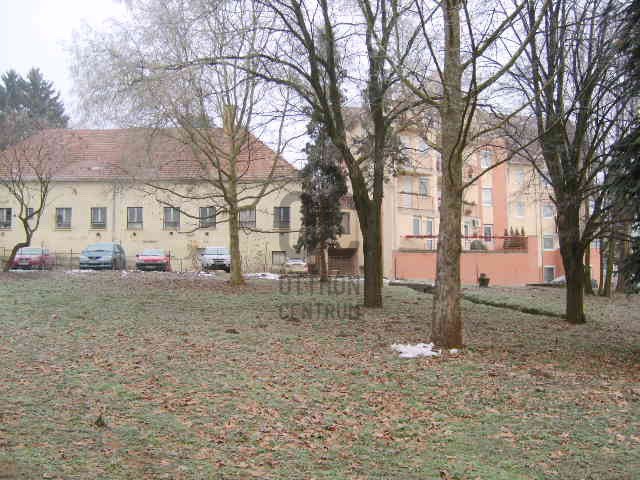 Üzlethelyiség · 384 m² · 170.000.000 Ft