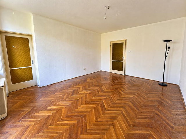 Eladó panellakás, Dunakeszin 59.9 M Ft, 2 szobás