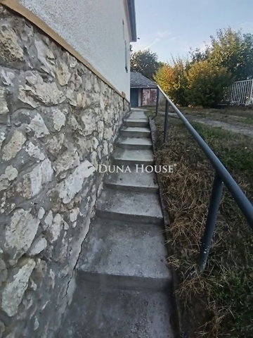Eladó családi ház, Súron 45 M Ft, 4 szobás