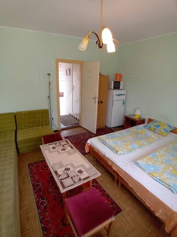 Eladó nyaraló, Siófokon 125 M Ft, 5 szobás