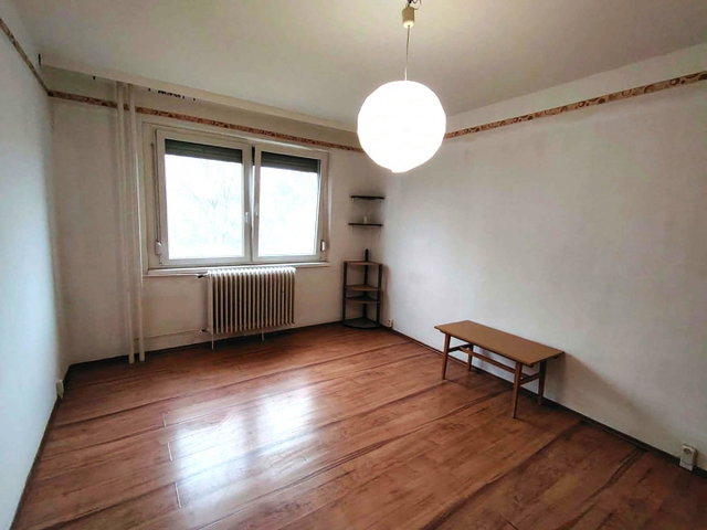 Eladó panellakás, Székesfehérvárott 43.5 M Ft, 2 szobás