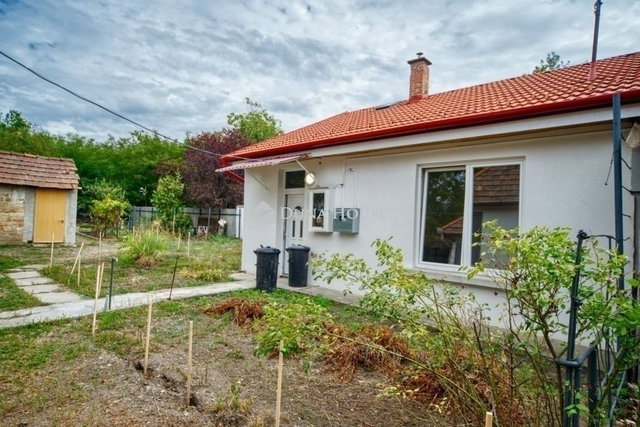 Eladó téglalakás, Budapesten, XVI. kerületben 49.9 M Ft