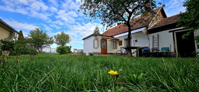 Eladó családi ház, Rádóckölkeden 12 M Ft, 2 szobás
