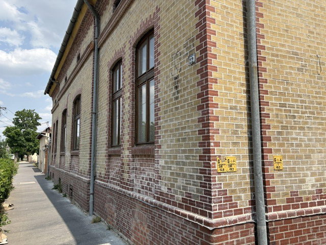 Eladó ipari ingatlan, Hódmezővásárhelyen 99.9 M Ft